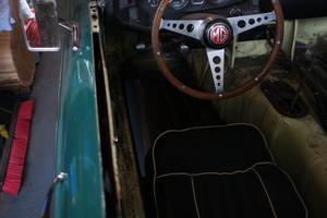 mgb restoration 2009